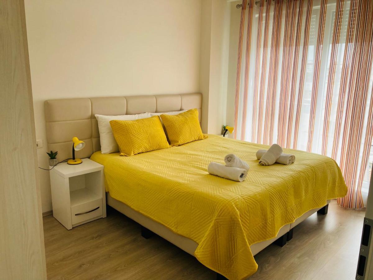 Rovena'S Apartment - Free Parking Тирана Экстерьер фото